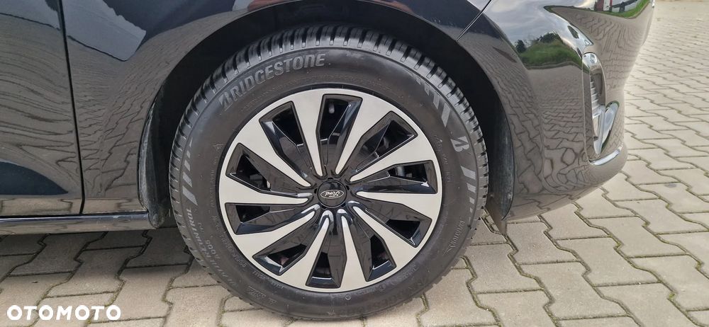 Ford Fiesta 1.0 EcoBoost Hybrid S&S TITANIUM - 25