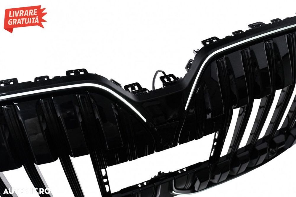 Grila Centrala cu LED BMW Seria 7 G70 (2022-) Negru Lucios - 7