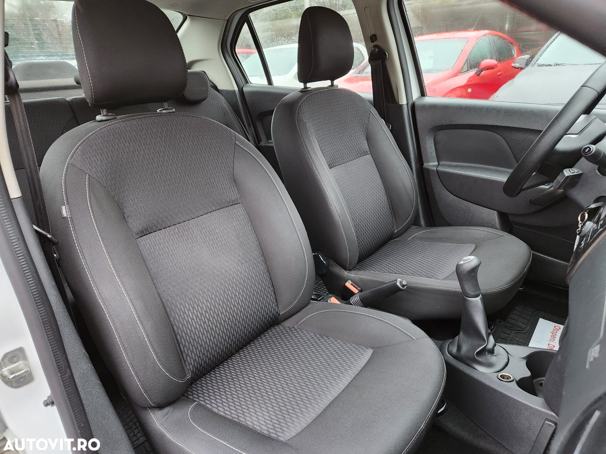 Dacia Logan - 6