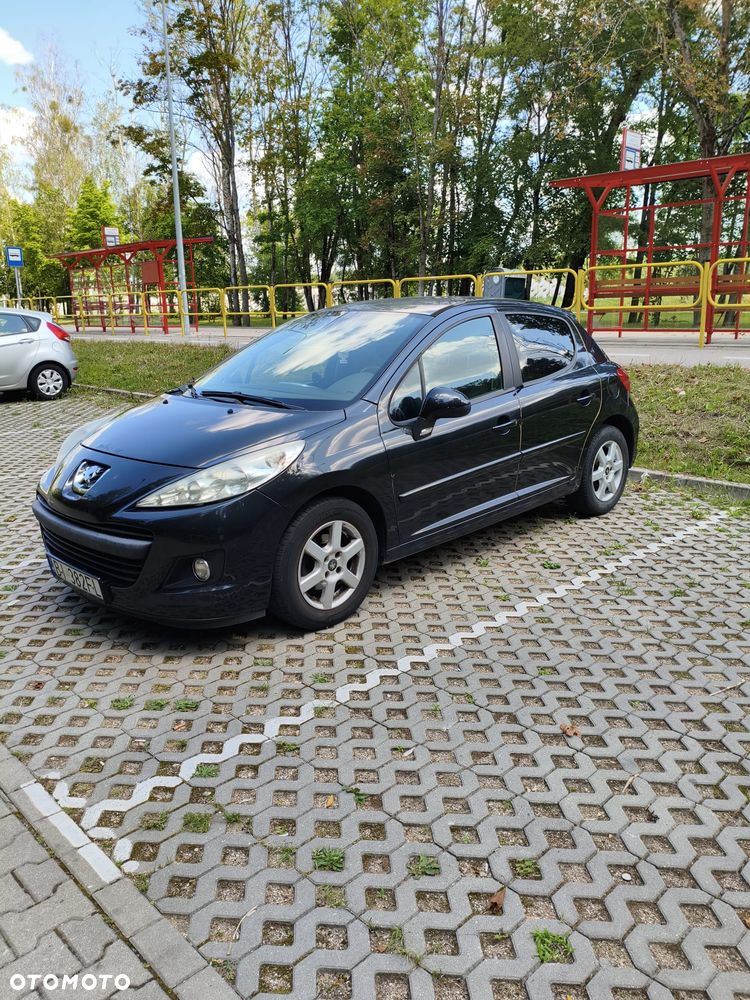 Peugeot 207 - 2