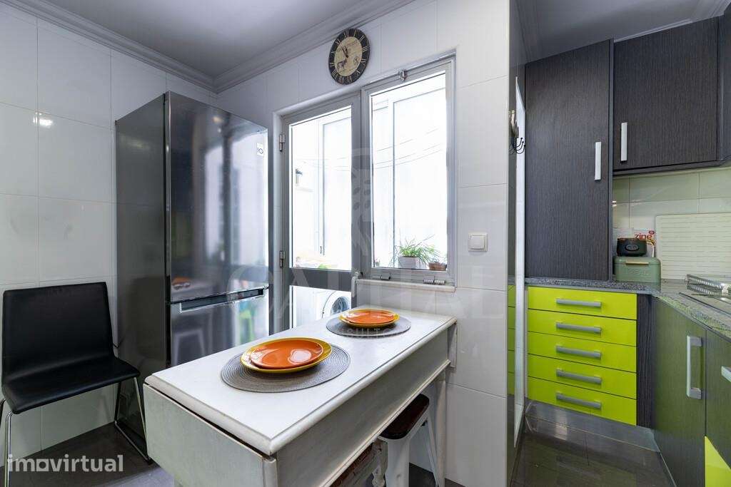 Apt.T3 (remodelado) último piso em oportunidade! - Grande imagem: 2/26