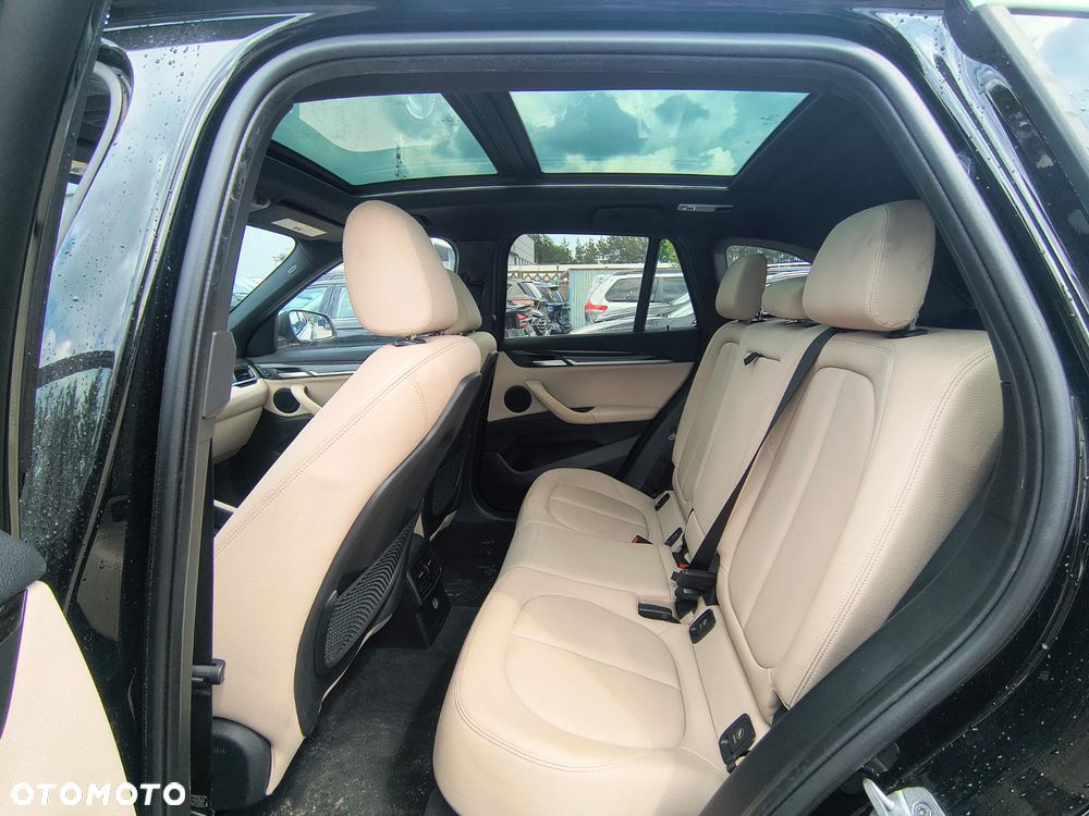 BMW X1 - 14