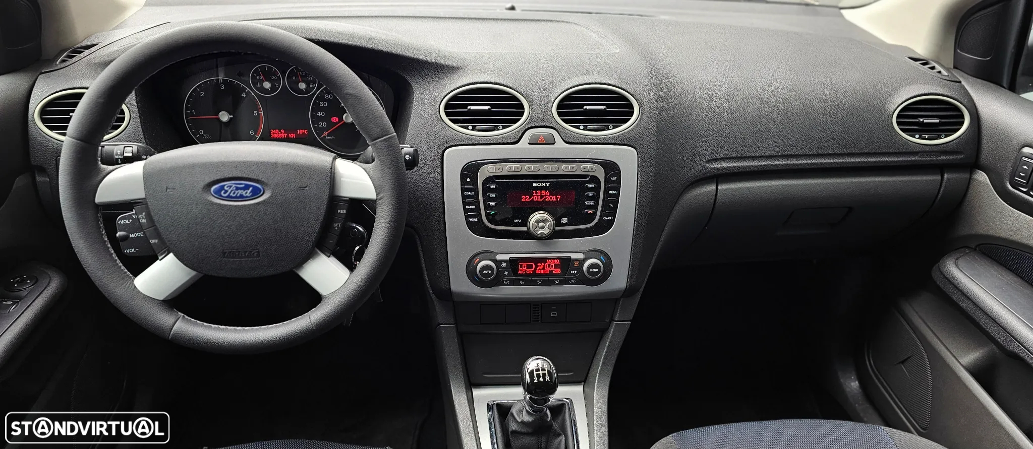Ford Focus 1.6 TDCi Sport - 10