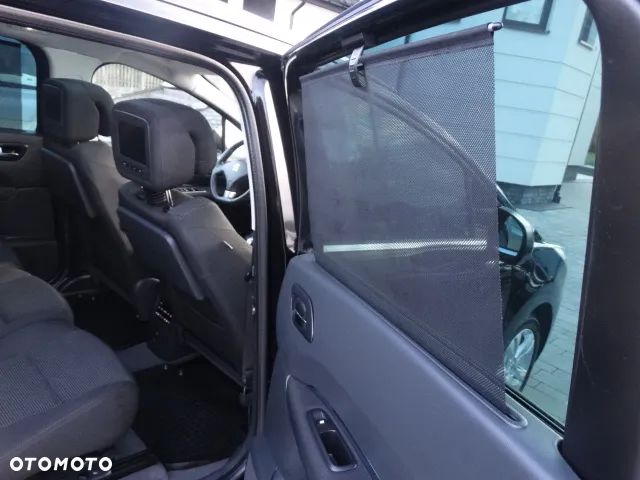 Peugeot 5008 HDI 150 Allure - 36