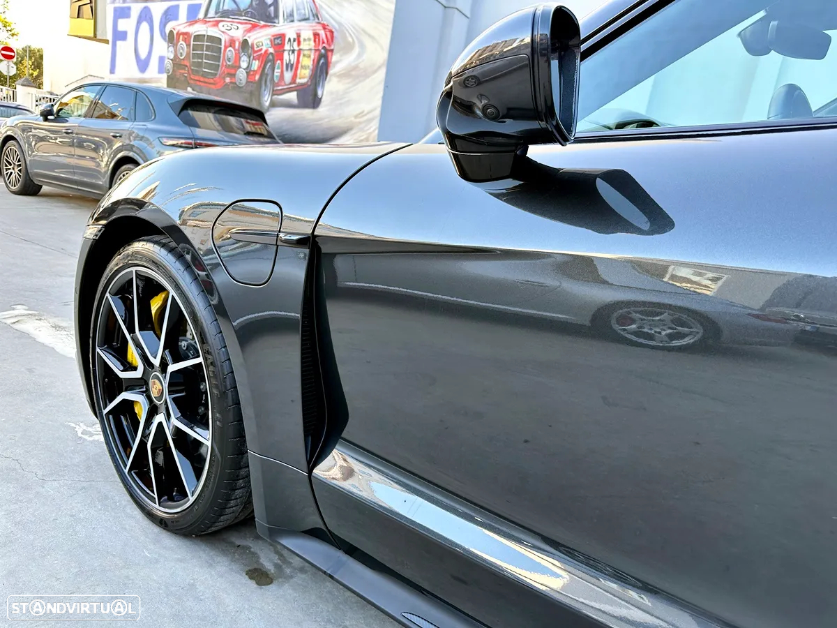 Porsche Taycan Sport Turismo Turbo S - 58