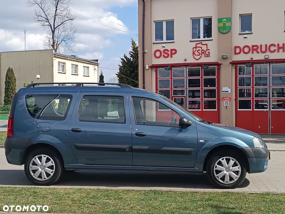 Dacia Logan 1.6 Ambiance - 1