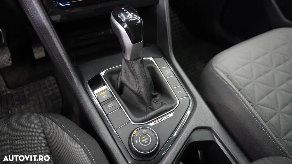 Volkswagen Tiguan 2.0 TDI 4Mot DSG Elegance - 20