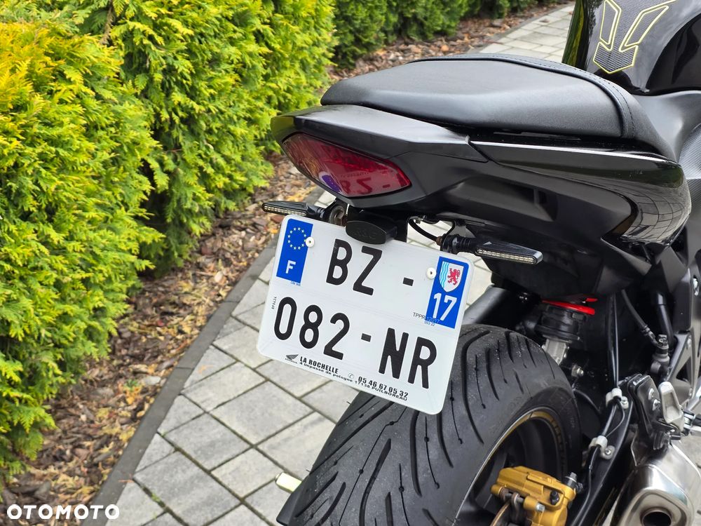 Honda CBR - 6