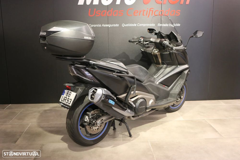 Kymco AK 550 - 12