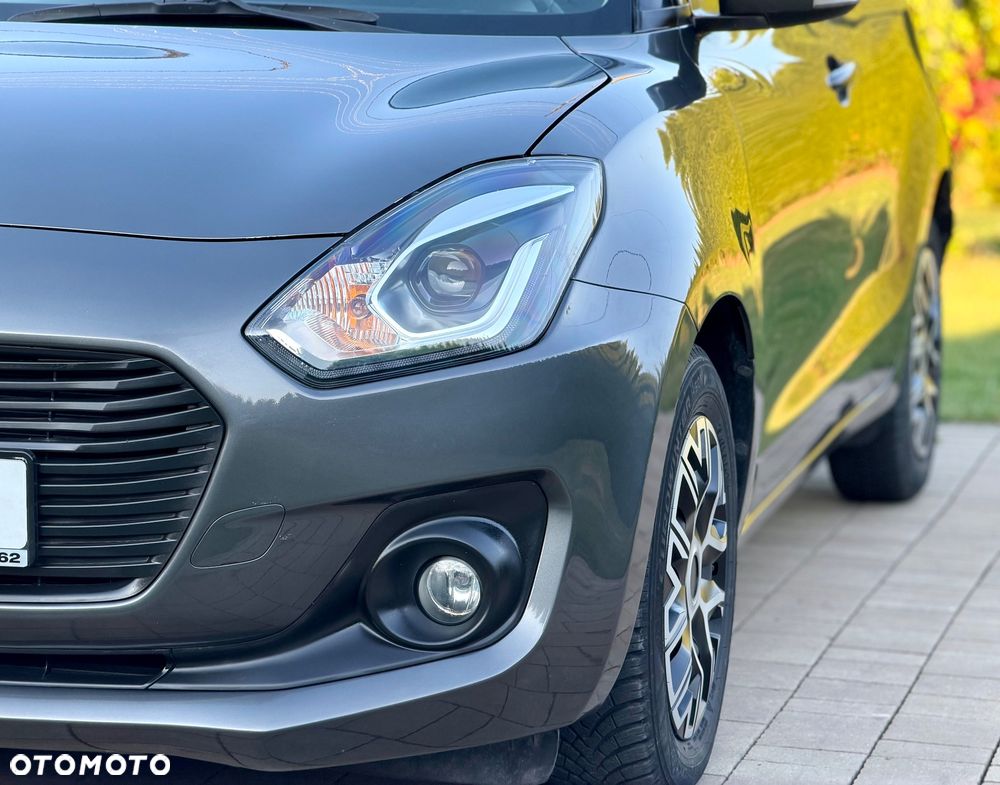 Suzuki Swift 1.0 T Premium Plus - 18
