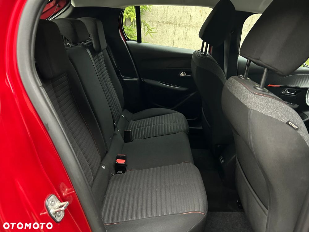 Peugeot 208 PureTech 100 EAT8 Active Pack - 22