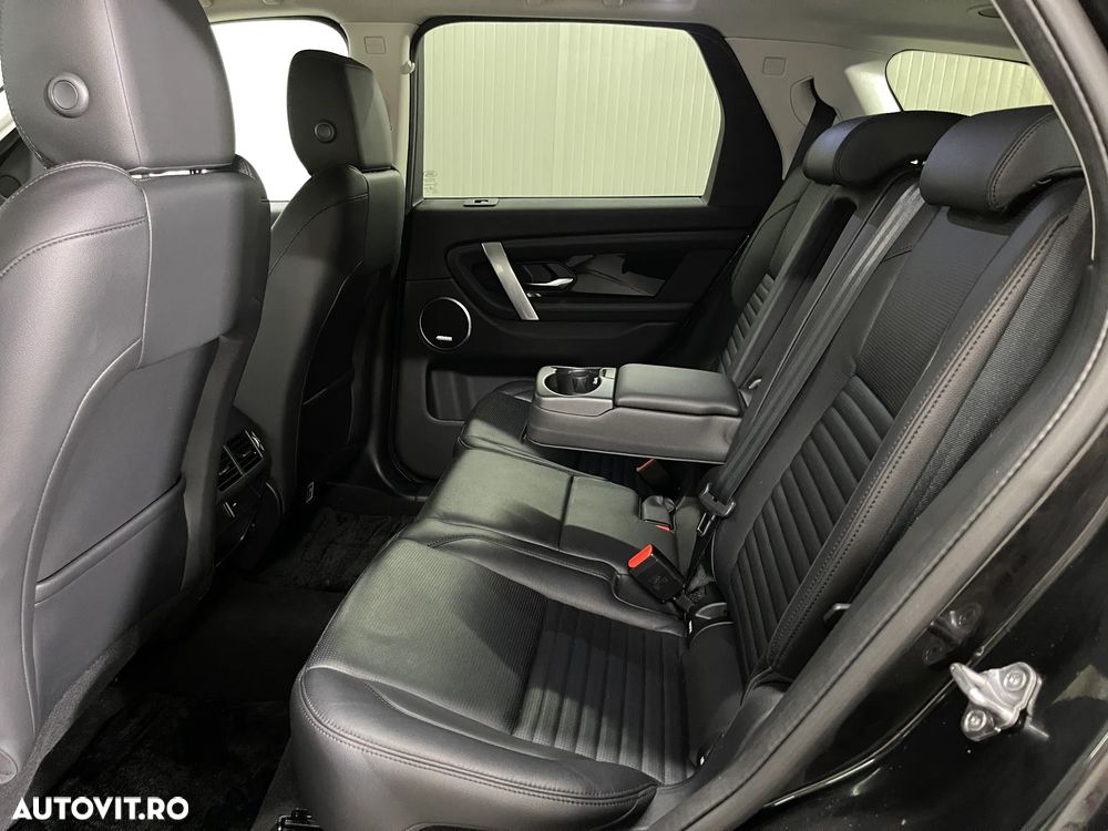 Land Rover Discovery Sport 1.5 P300e PHEV SE - 12