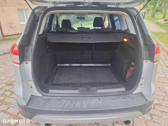 Ford Kuga 2.0 TDCi 4x4 Titanium - 9