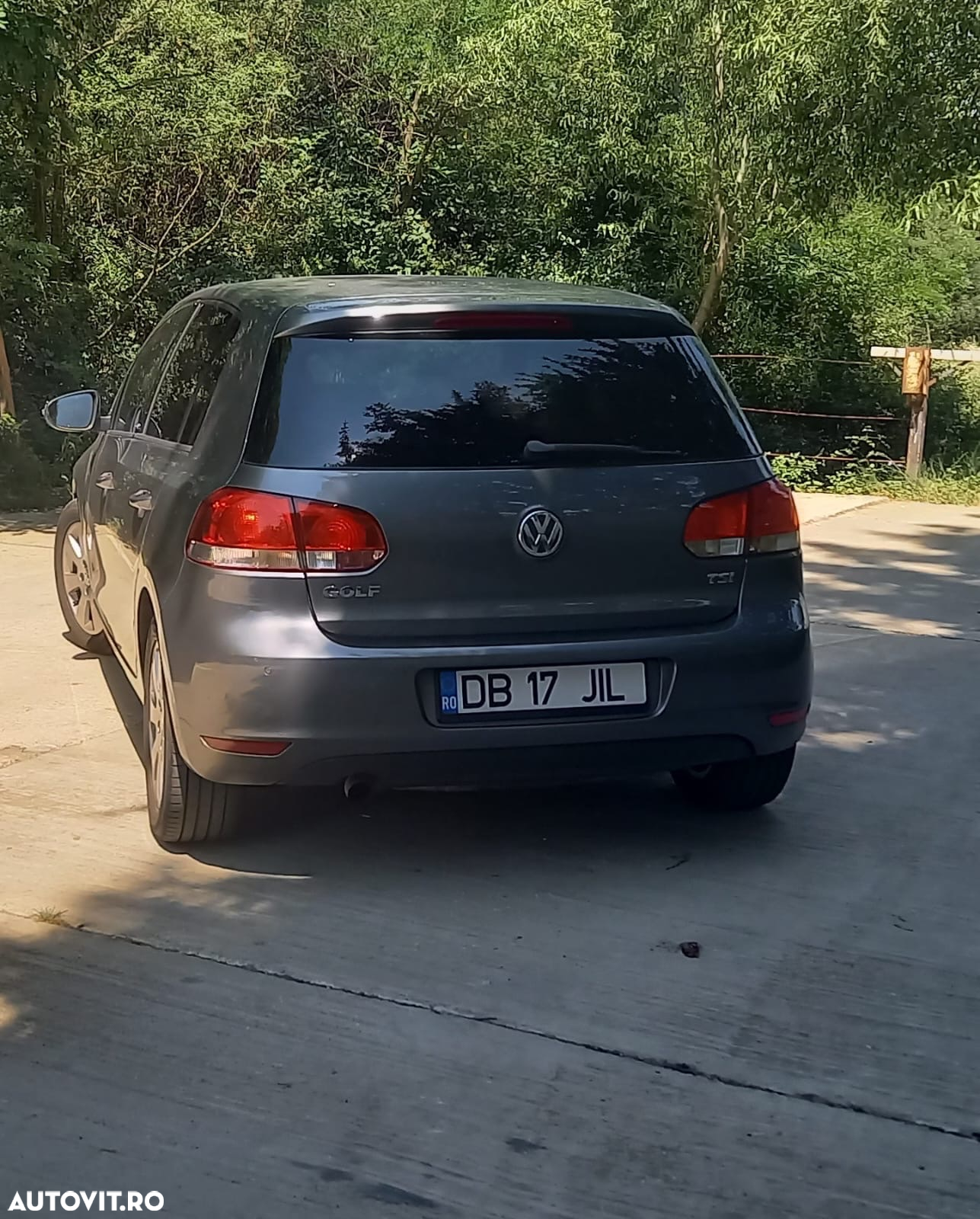Volkswagen Golf 1.2 TSI BlueMotion Technology DSG Comfortline - 6