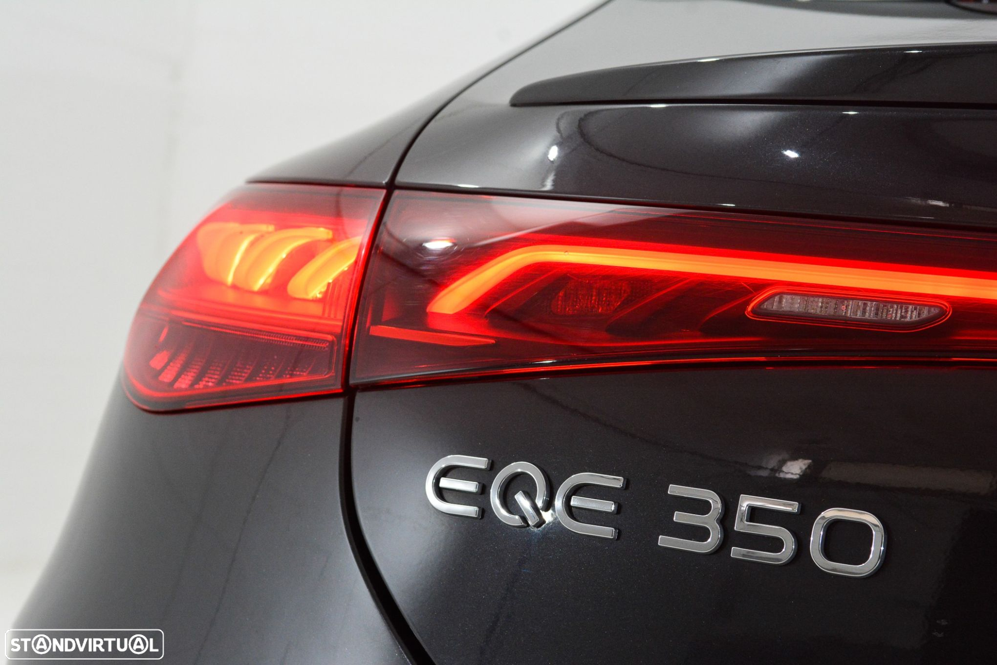Mercedes-Benz EQE 350 - 12