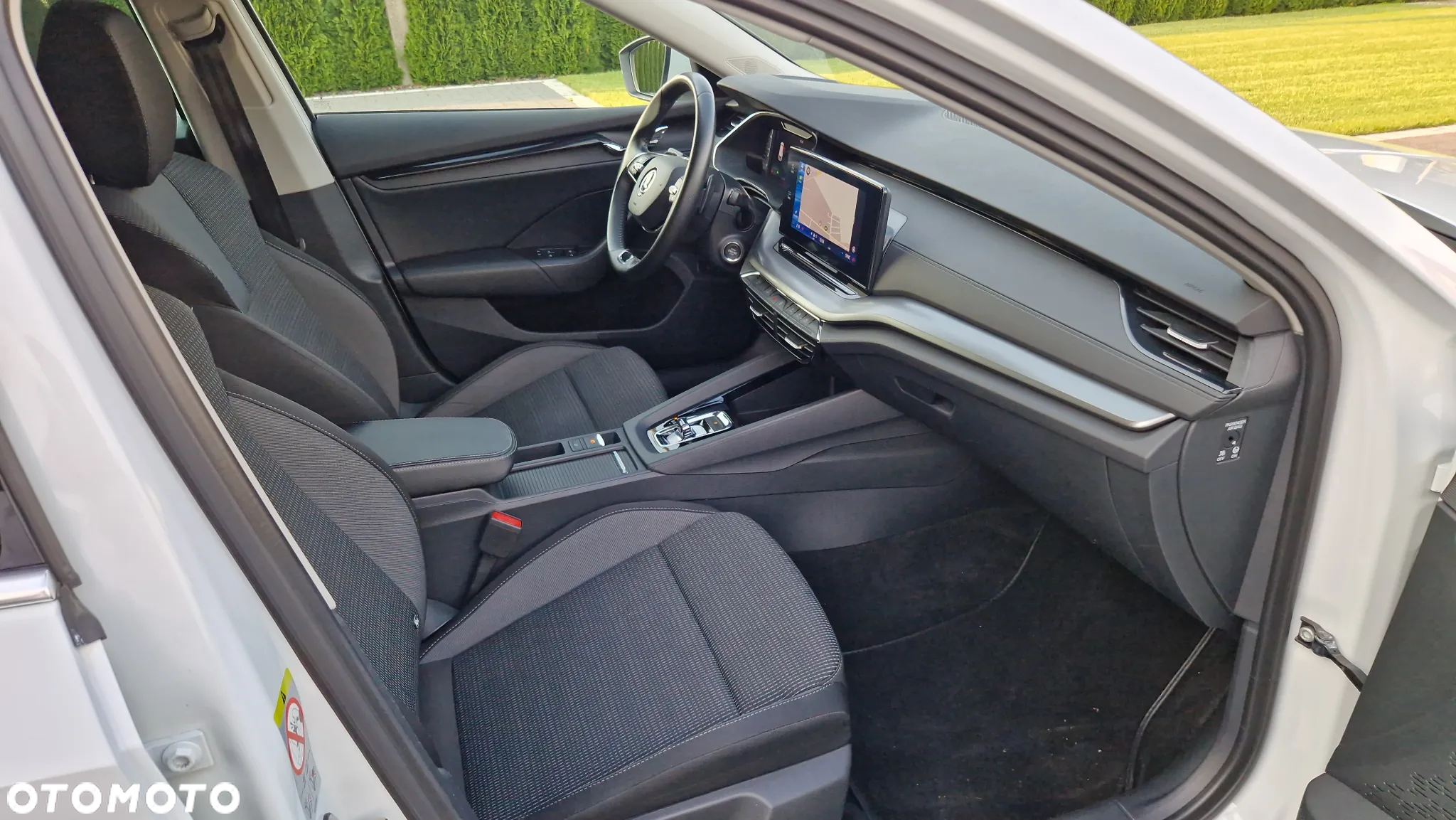 Skoda Octavia Combi 2.0 TDI DSG Sport Edition - 8