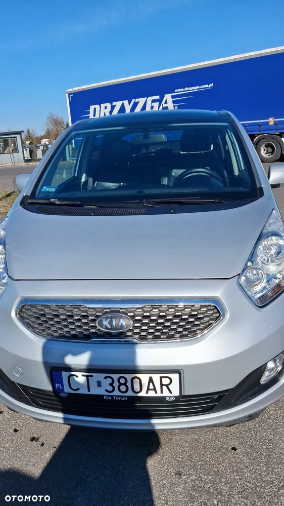 Kia Venga 1.4 CRDi L - 2