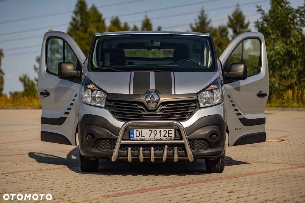 Renault Trafic - 2