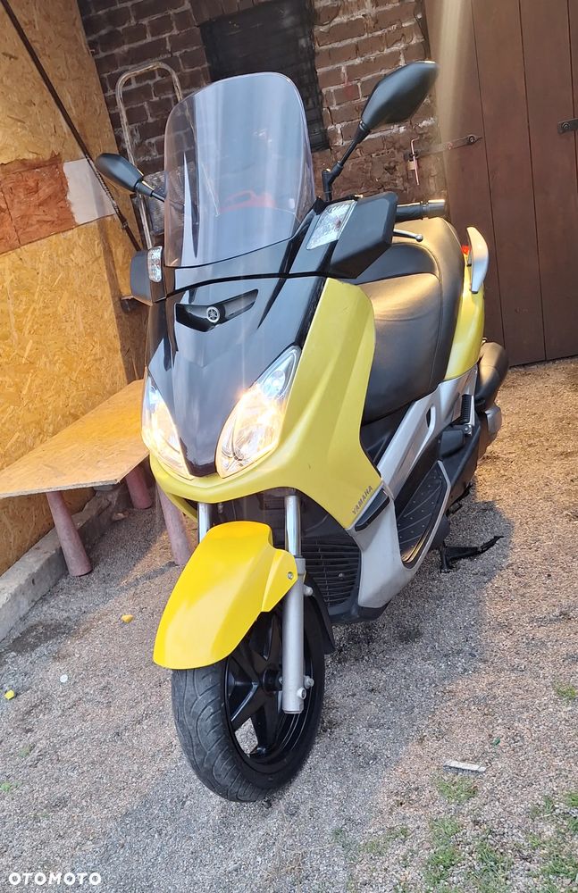 Yamaha X-max - 2