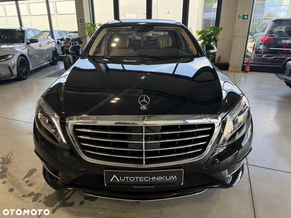 Mercedes-Benz Klasa S 400 4Matic 7G-TRONIC - 23