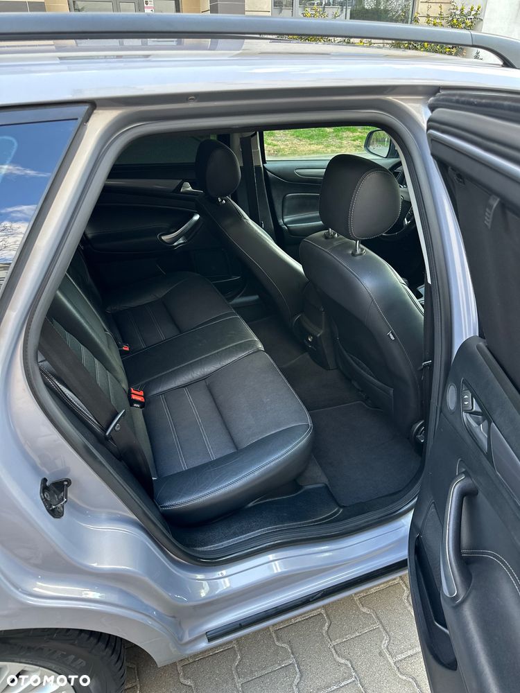 Ford Mondeo 2.0 EcoBoost Titanium X - 9