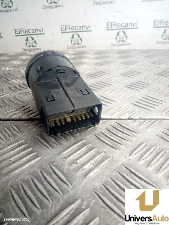 COMANDO LUZES VOLKSWAGEN NEW BEETLE 2010 -1C0941531A - 4