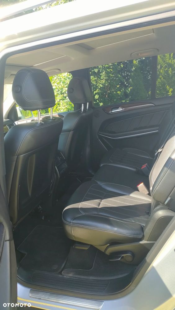 Mercedes-Benz GL 350 BlueTEC 4-Matic - 31