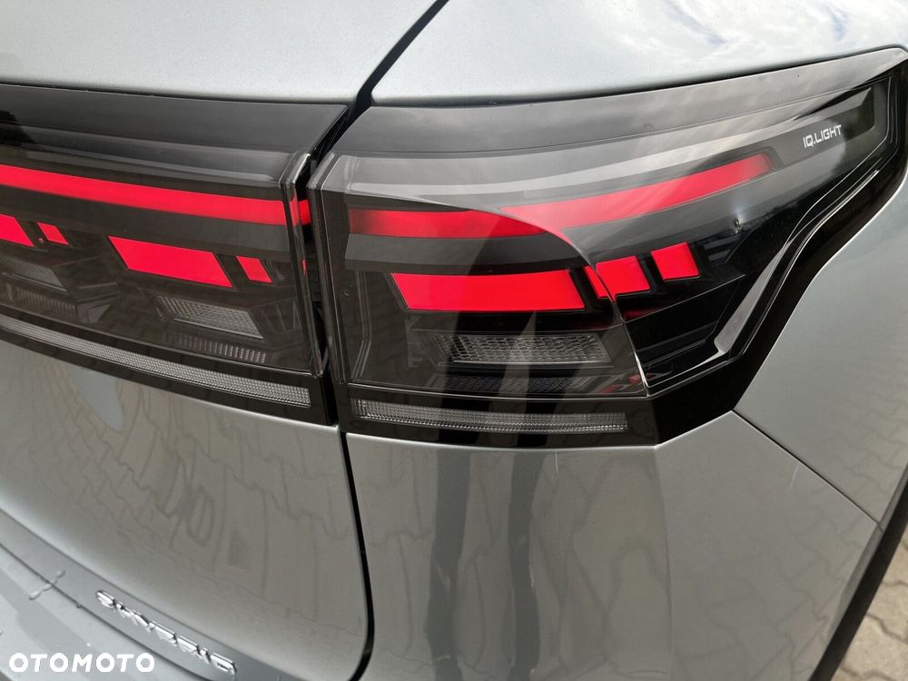 Volkswagen Tiguan - 15