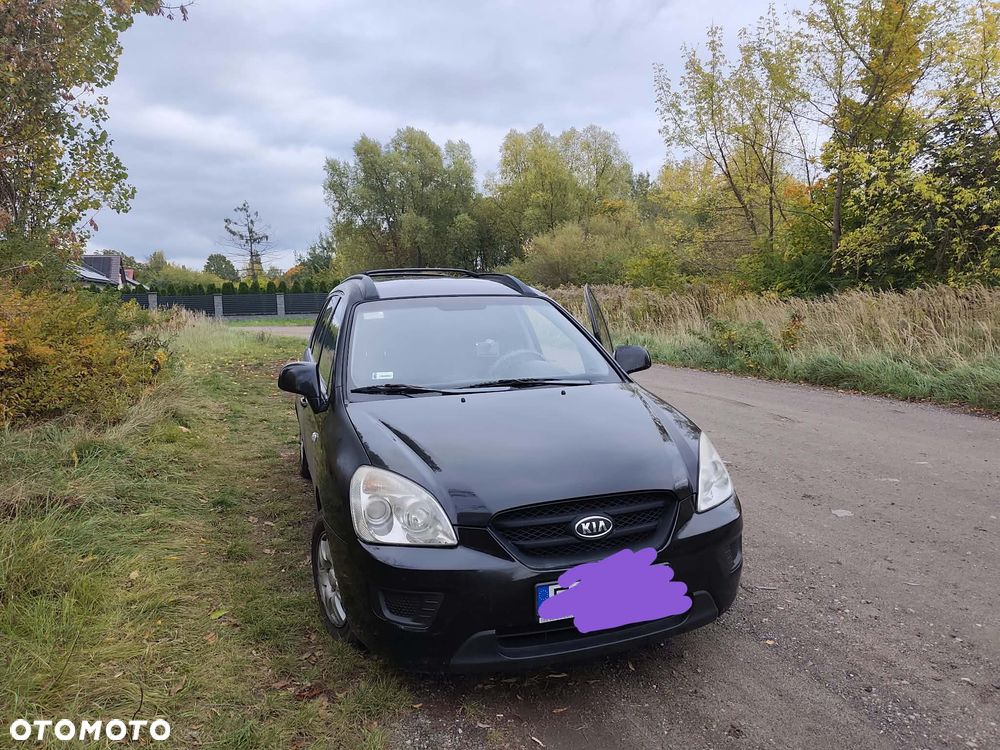 Kia Carens 2007 photo 2