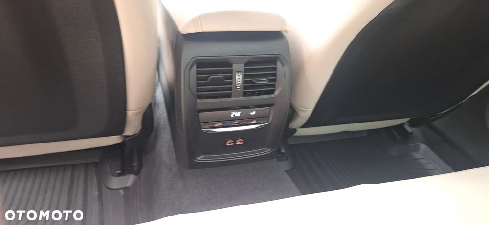BMW Seria 3 M340i xDrive mHEV sport - 28