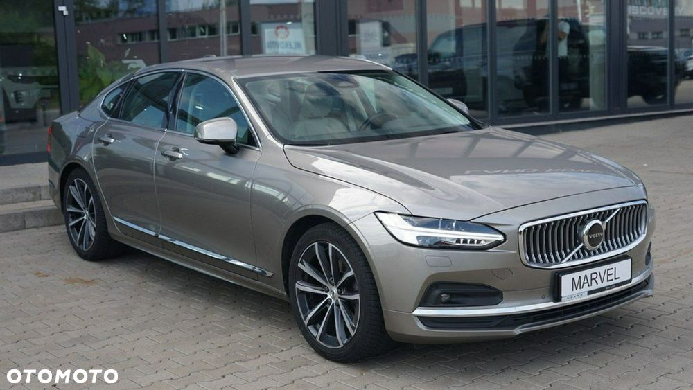 Volvo S90 - 2