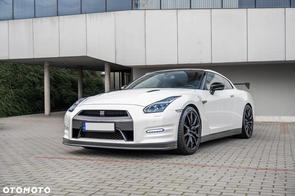 Nissan GT-R Black Edition - 5