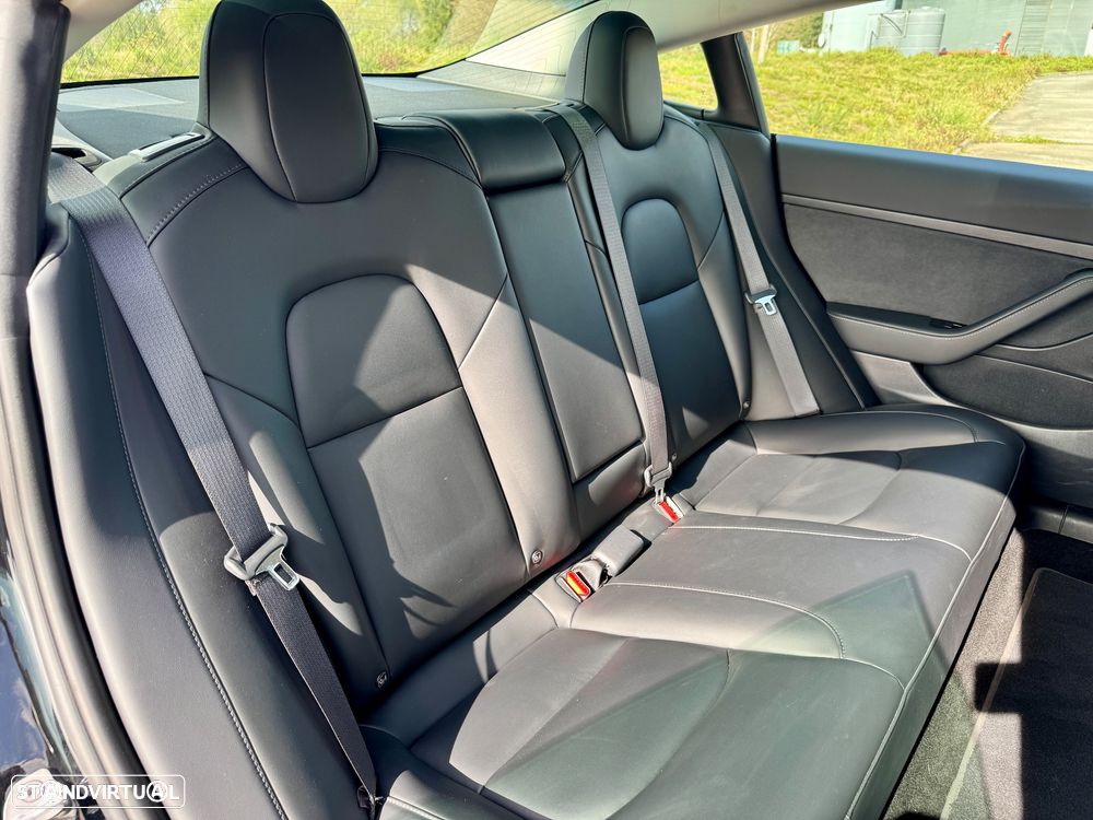 Tesla Model 3 Standard Range Plus RWD - 35