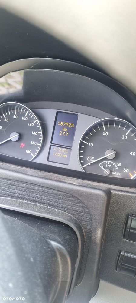 Mercedes-Benz SPRINTER - 7