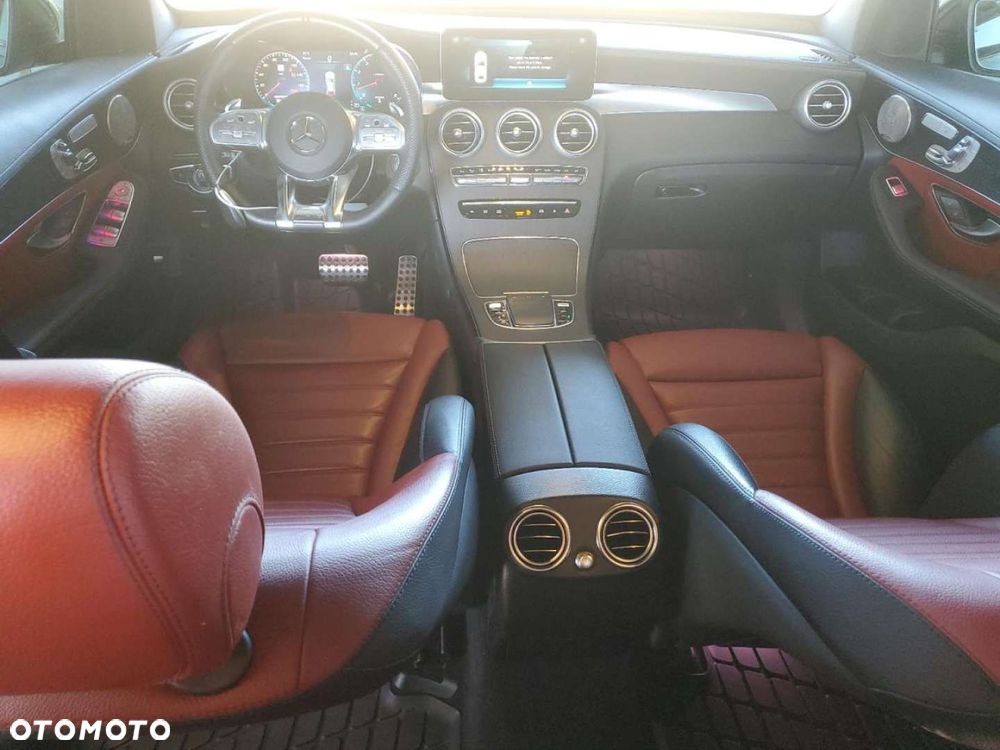 Mercedes-Benz GLC - 2