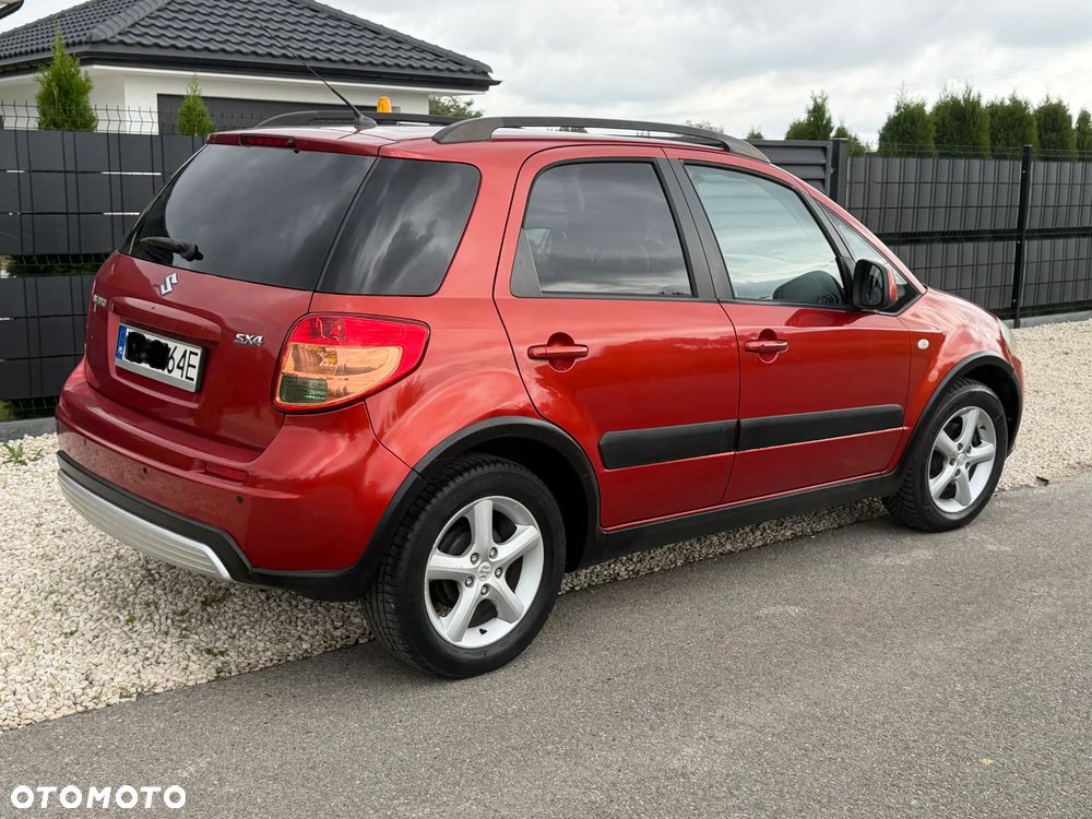 Suzuki SX4 1.6 GS / Premium - 4