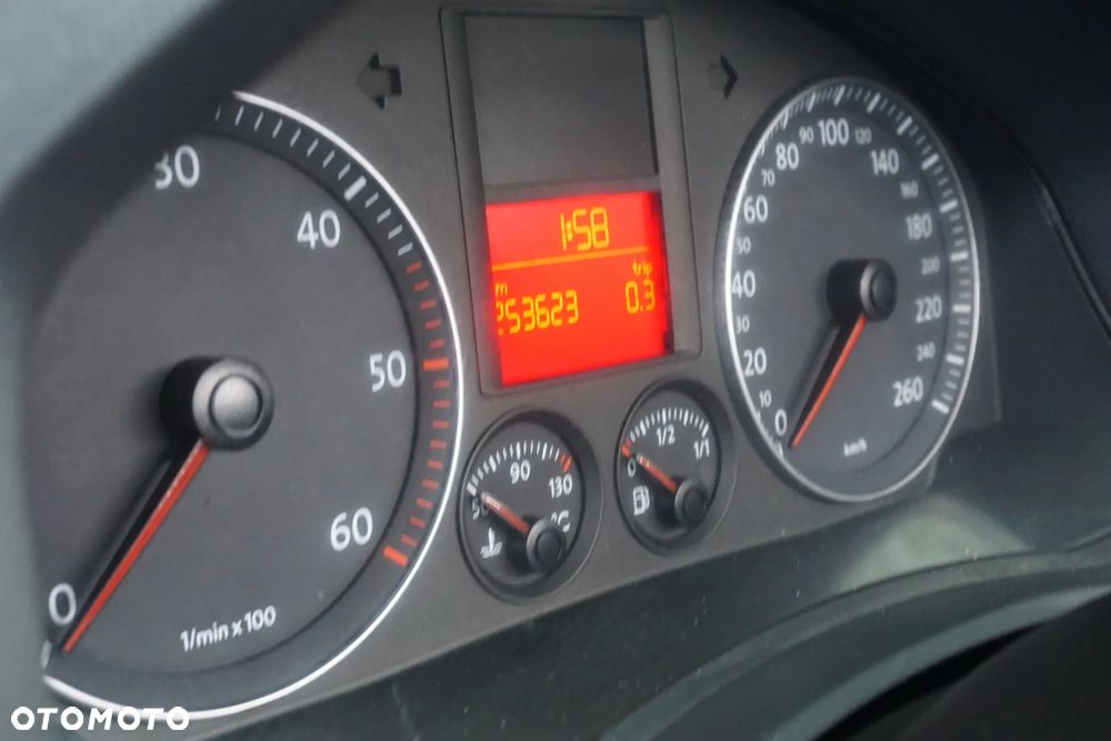 Volkswagen Golf 1.9 TDI Trendline - 20