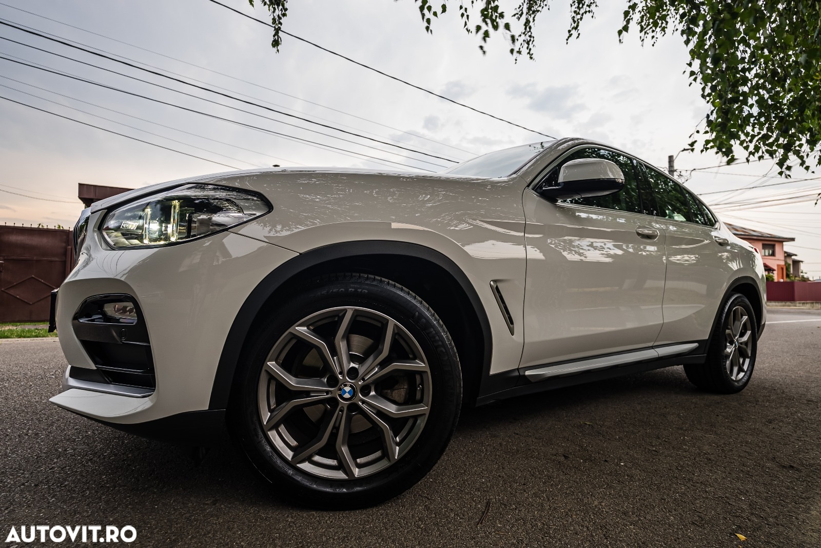 BMW X4 xDrive20d - 16