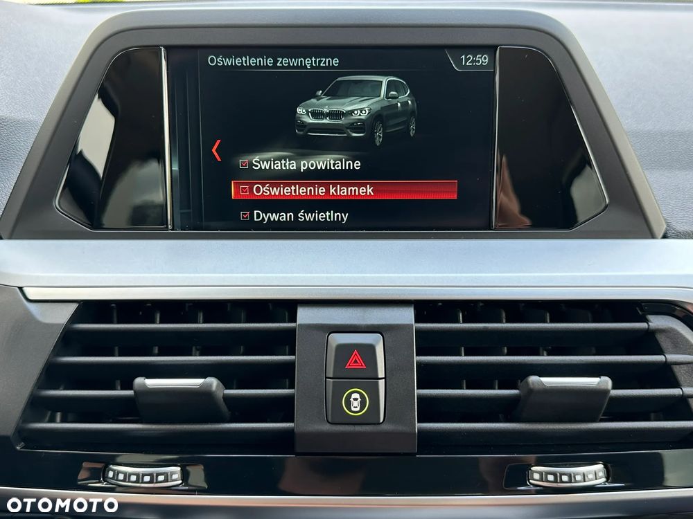 BMW X3 xDrive20i sport - 38