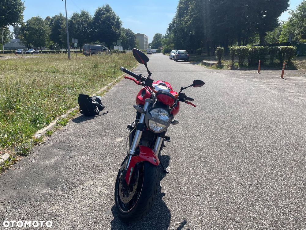 Ducati Monster - 3