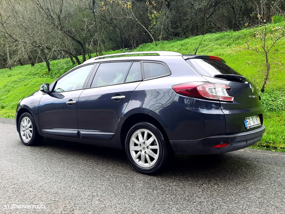 Renault Mégane Sport Tourer 1.5 dCi Luxe CO2 Champion - 4