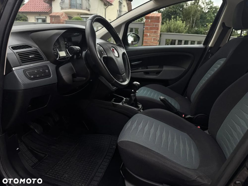 Fiat Punto 1.4 Easy Pakiet Easy Plus S&S - 38