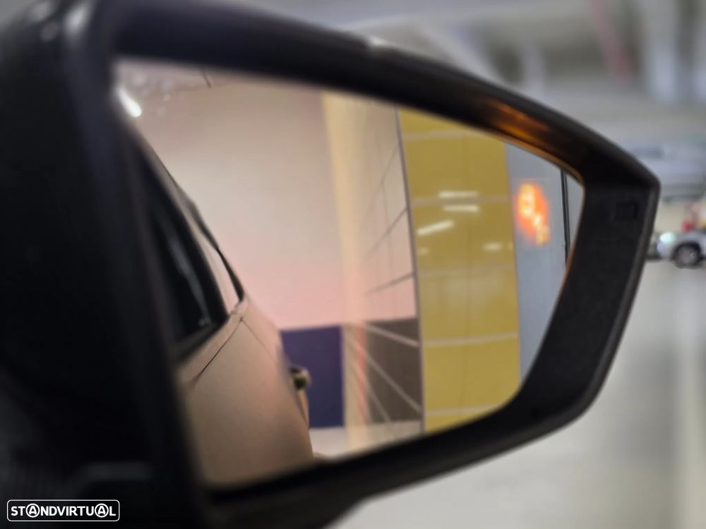 SEAT Leon 2.0 TSI Cupra DSG S/S - 35