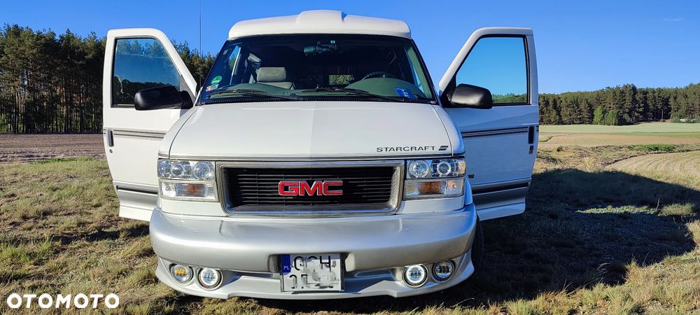 GMC Safari - 1