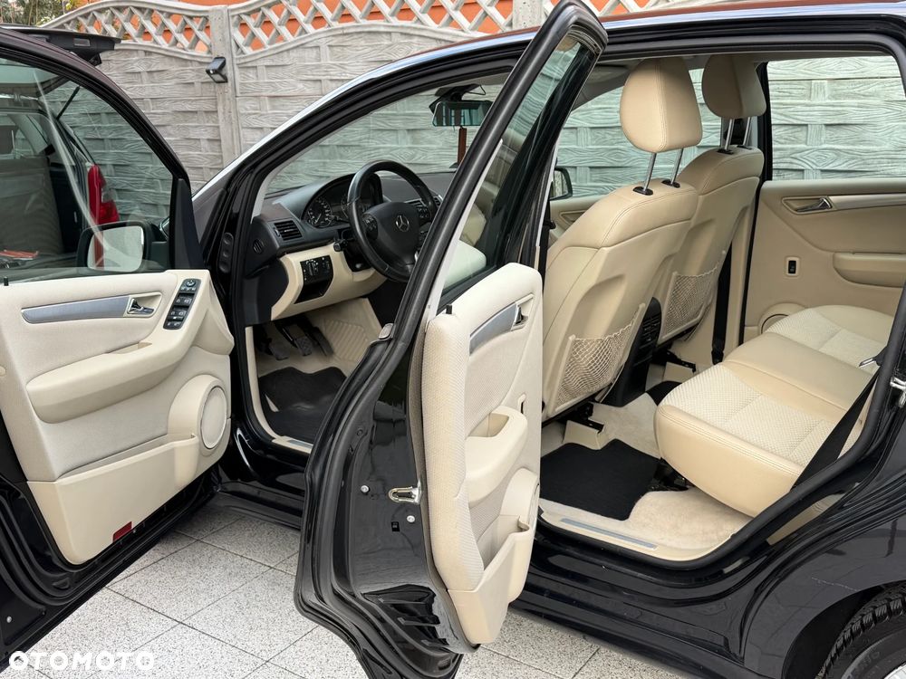 Mercedes-Benz Klasa A 160 Avantgarde BlueEff EU5 - 6