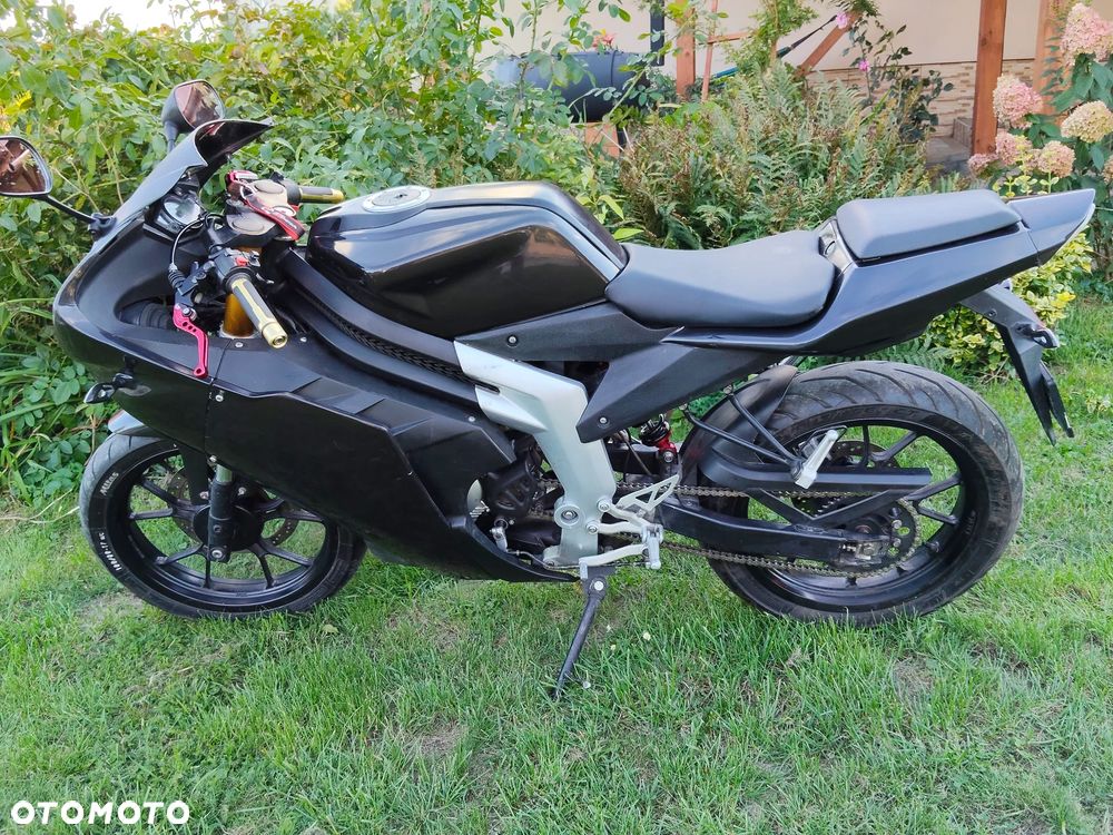 Rieju RS2 - 8