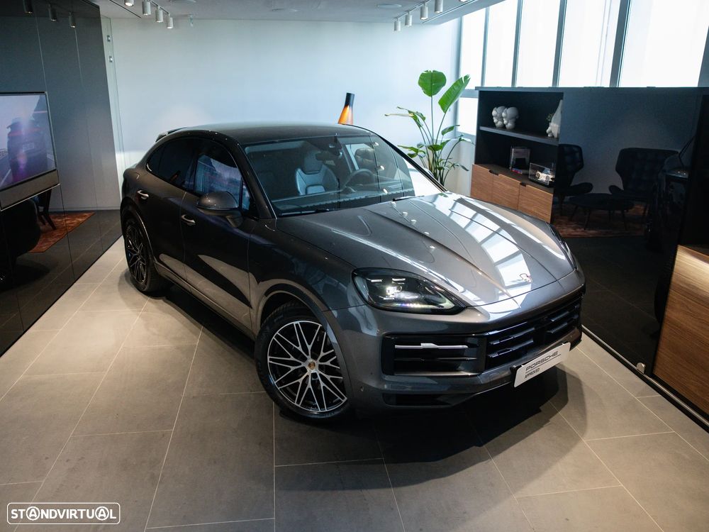 Porsche Cayenne Coupé E-Hybrid - 7