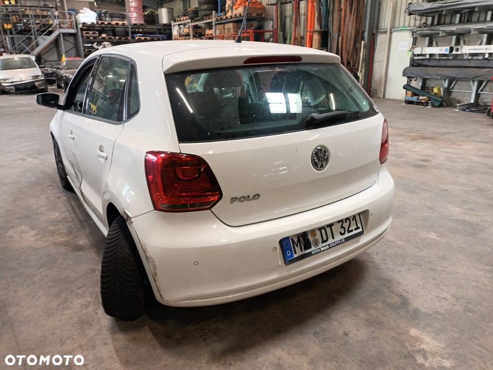 Volkswagen Polo - 8