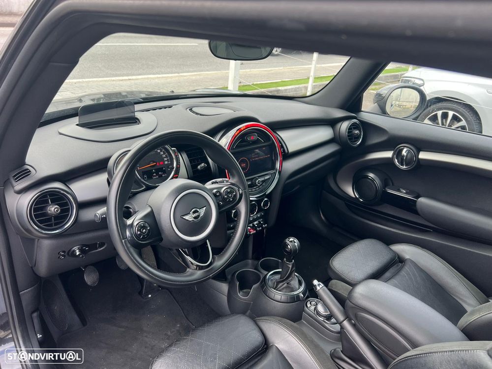 MINI 3 Portas Cooper D - 16