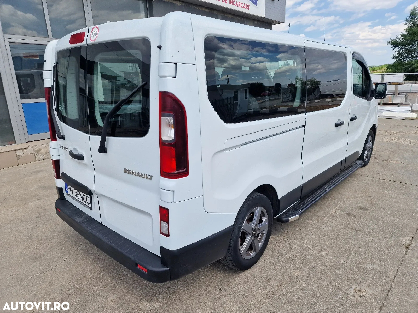 Renault Trafic Combi L2H1 1.6 dCi TT 125 7+1 Expression - 3